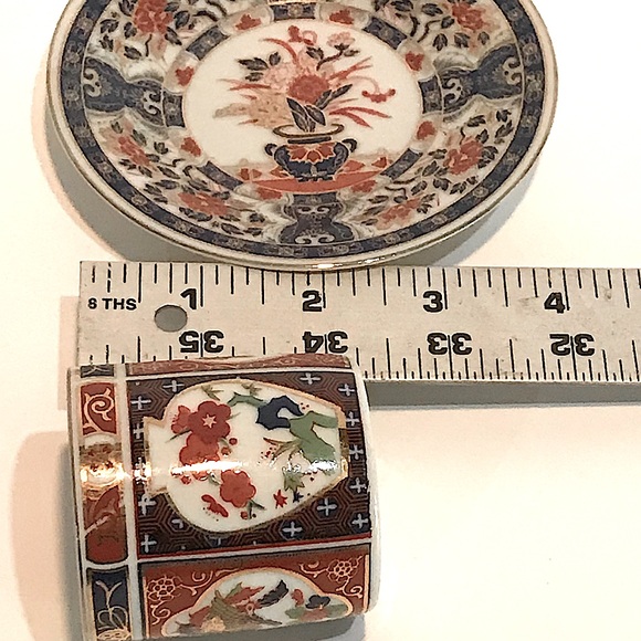 ESTATE VTG TRADITIONAL ASIAN MINIATURE TEA CUP SAUCER RICH COLOR GOLD ACCENT EUC